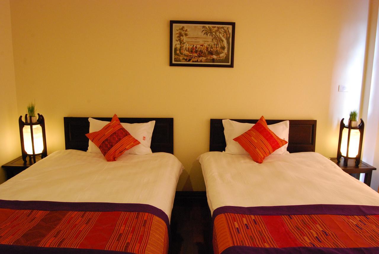 Vayakorn Inn Vientiane Buitenkant foto